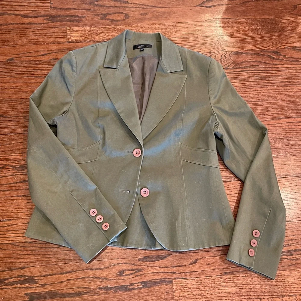 Womans khaki blazer - Picture 1 of 10